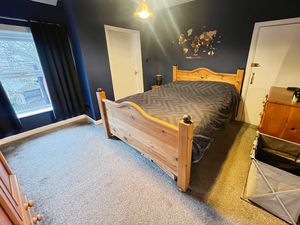 Bedroom 4- click for photo gallery